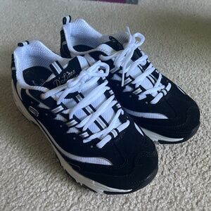 Sketchers D'Lites Sneakers
